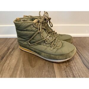 Teva Ember Boots Womens Size 10 Green Casual Anke Puffer Winter Cold Casual Shoe